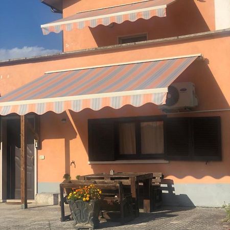 קמפובאסו Appartamento Tamburro מראה חיצוני תמונה
